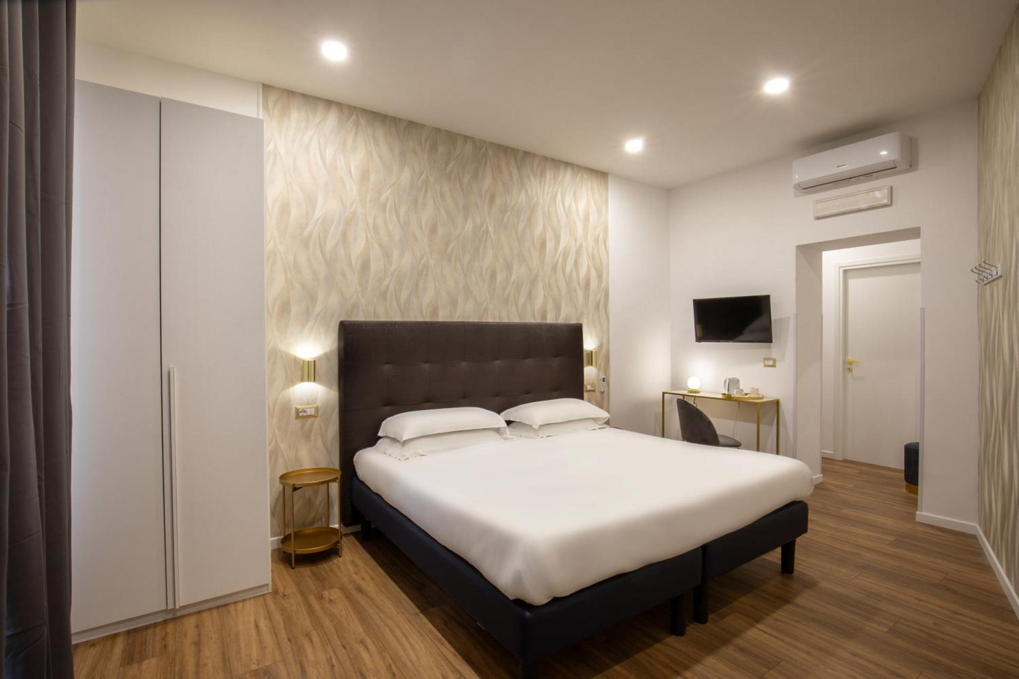 Amalia Suites By Remember Рим Екстер'єр фото