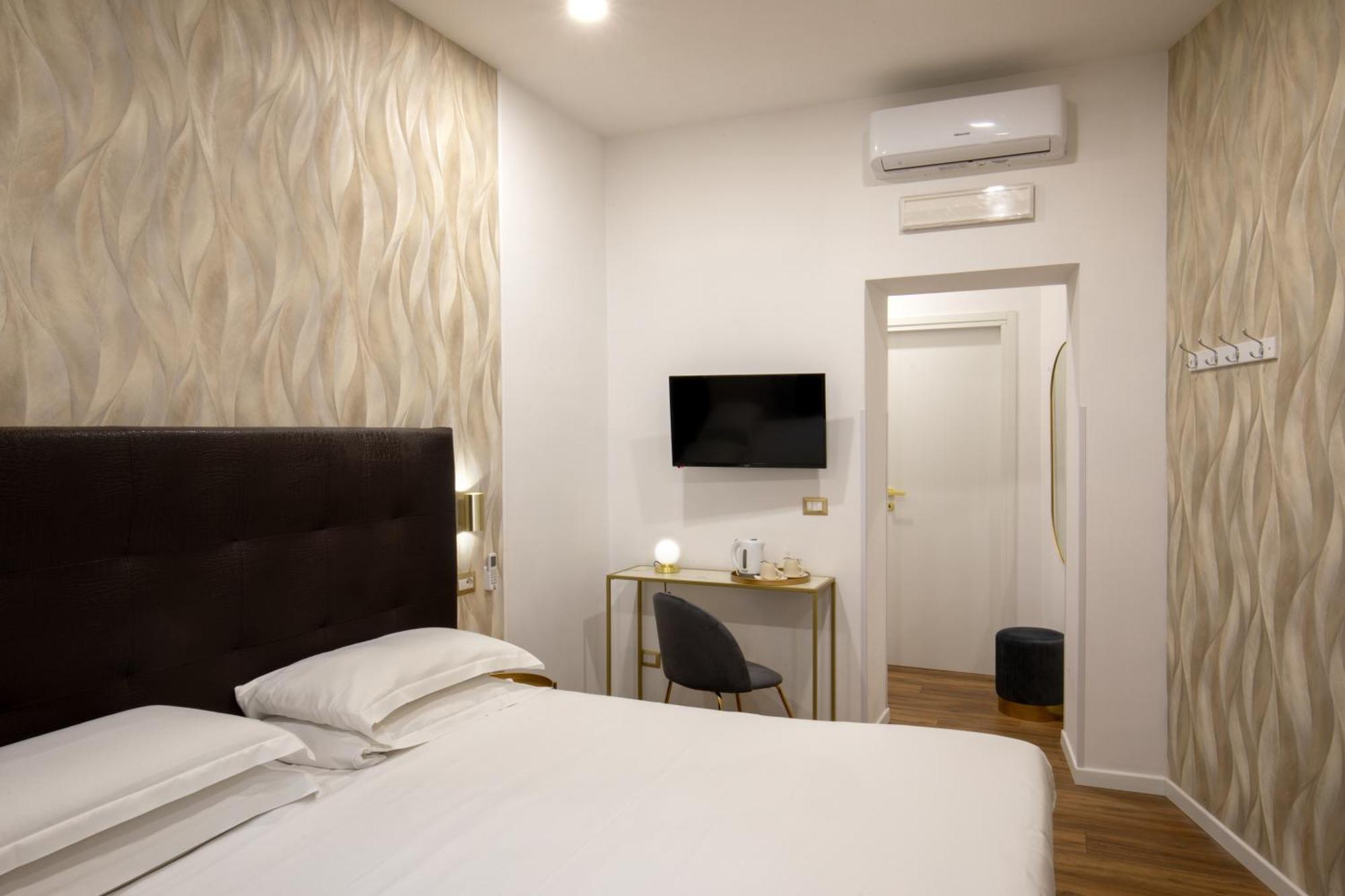 Amalia Suites By Remember Рим Екстер'єр фото